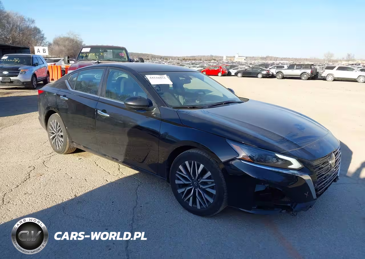 2025 Nissan Altima Sv Fwd