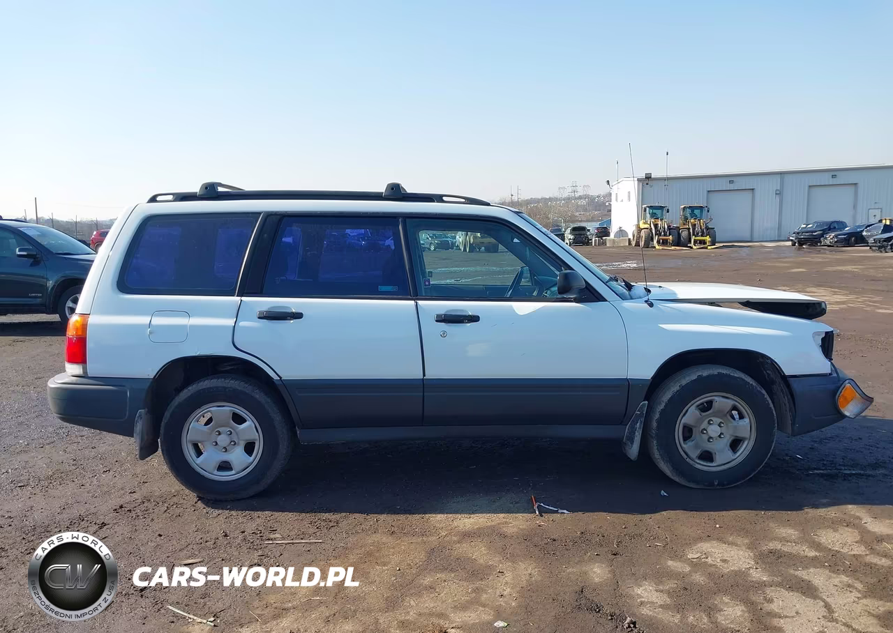 2000 Subaru Forester L VIN:JF1SF6356YH701744 - 12