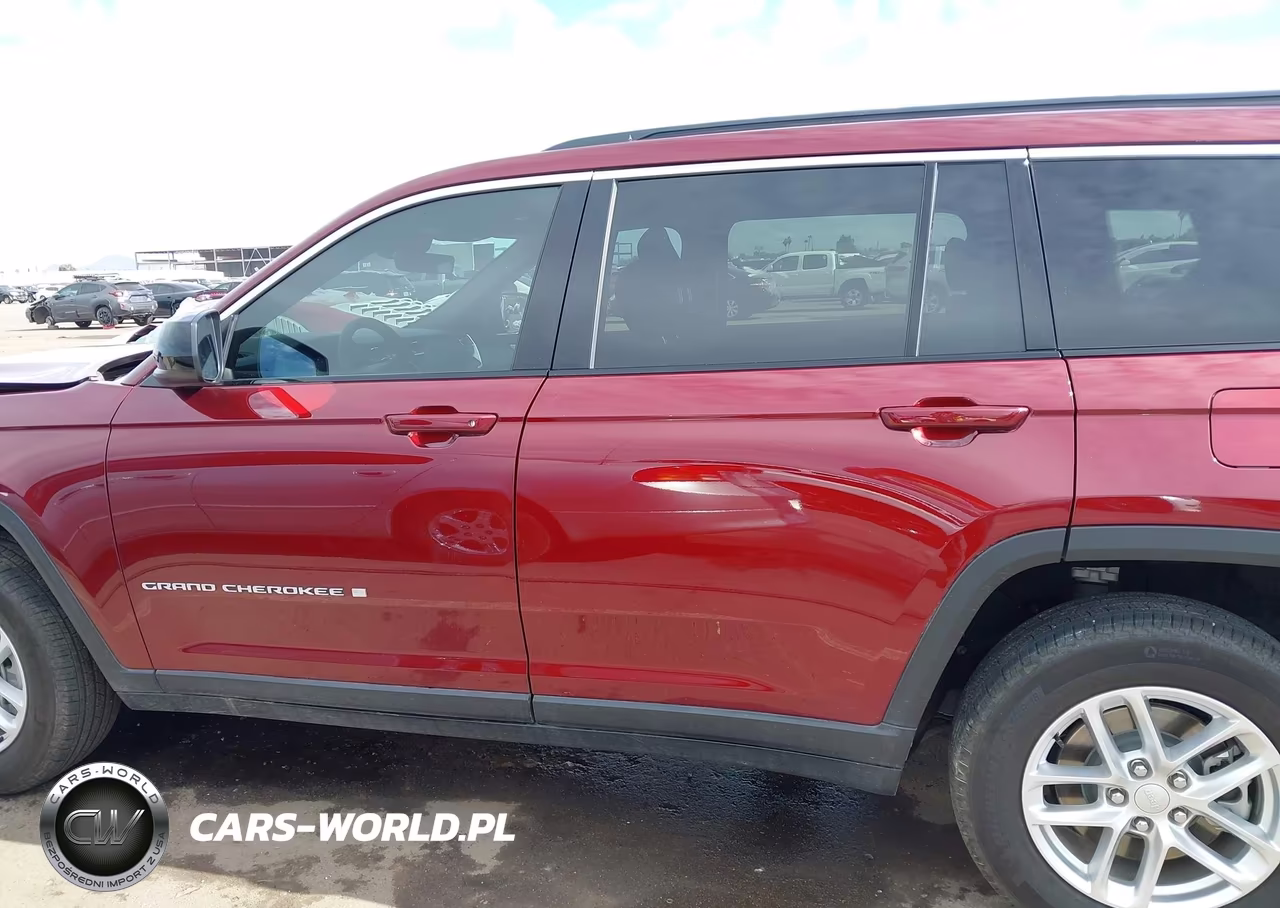 2025 Jeep Grand Cherokee L Laredo X 4X2 VIN:1C4RJJAG2S8637269 - 14
