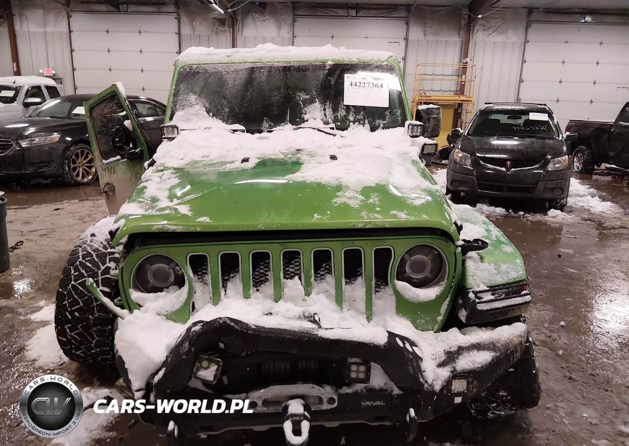 2019 Jeep Wrangler Unlimited Sahara VIN:1C4HJXEG7KW604997 - 12
