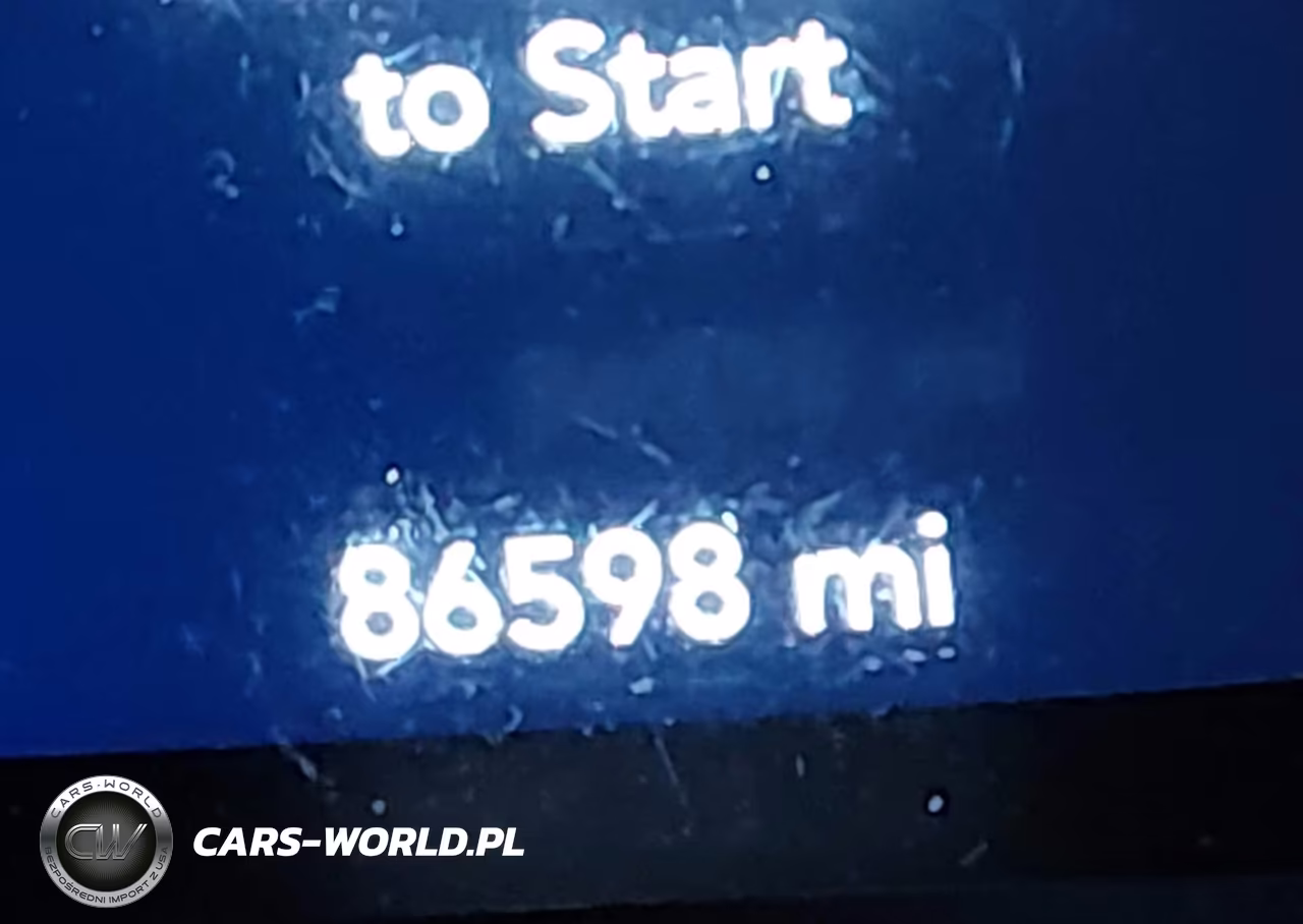 2019 Jeep Wrangler Unlimited Sahara VIN:1C4HJXEG7KW604997 - 15