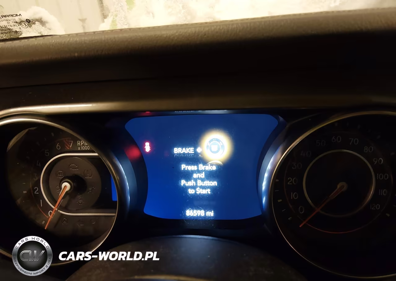 2019 Jeep Wrangler Unlimited Sahara VIN:1C4HJXEG7KW604997 - 7