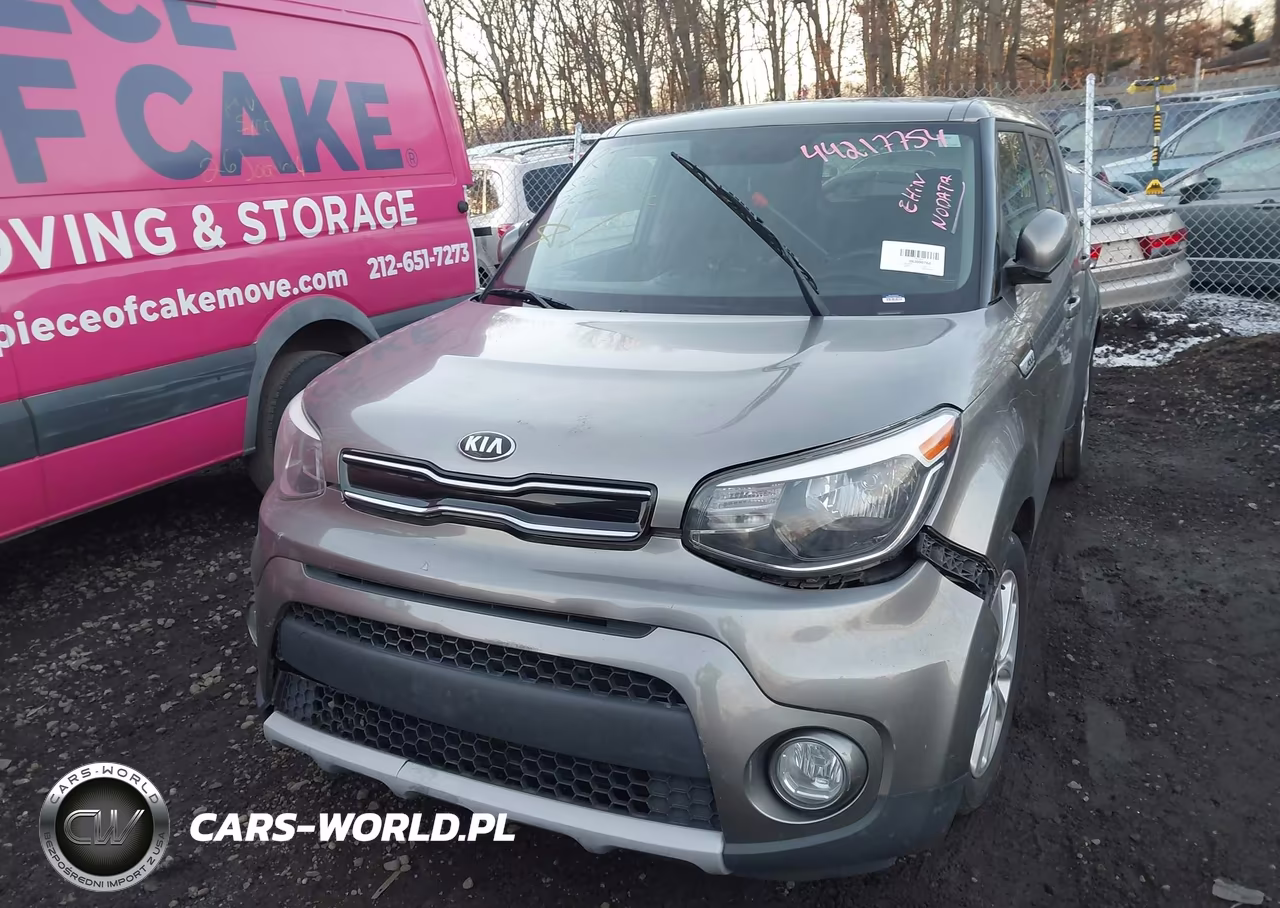 2019 Kia Soul + VIN:KNDJP3A59K7631934 - 11