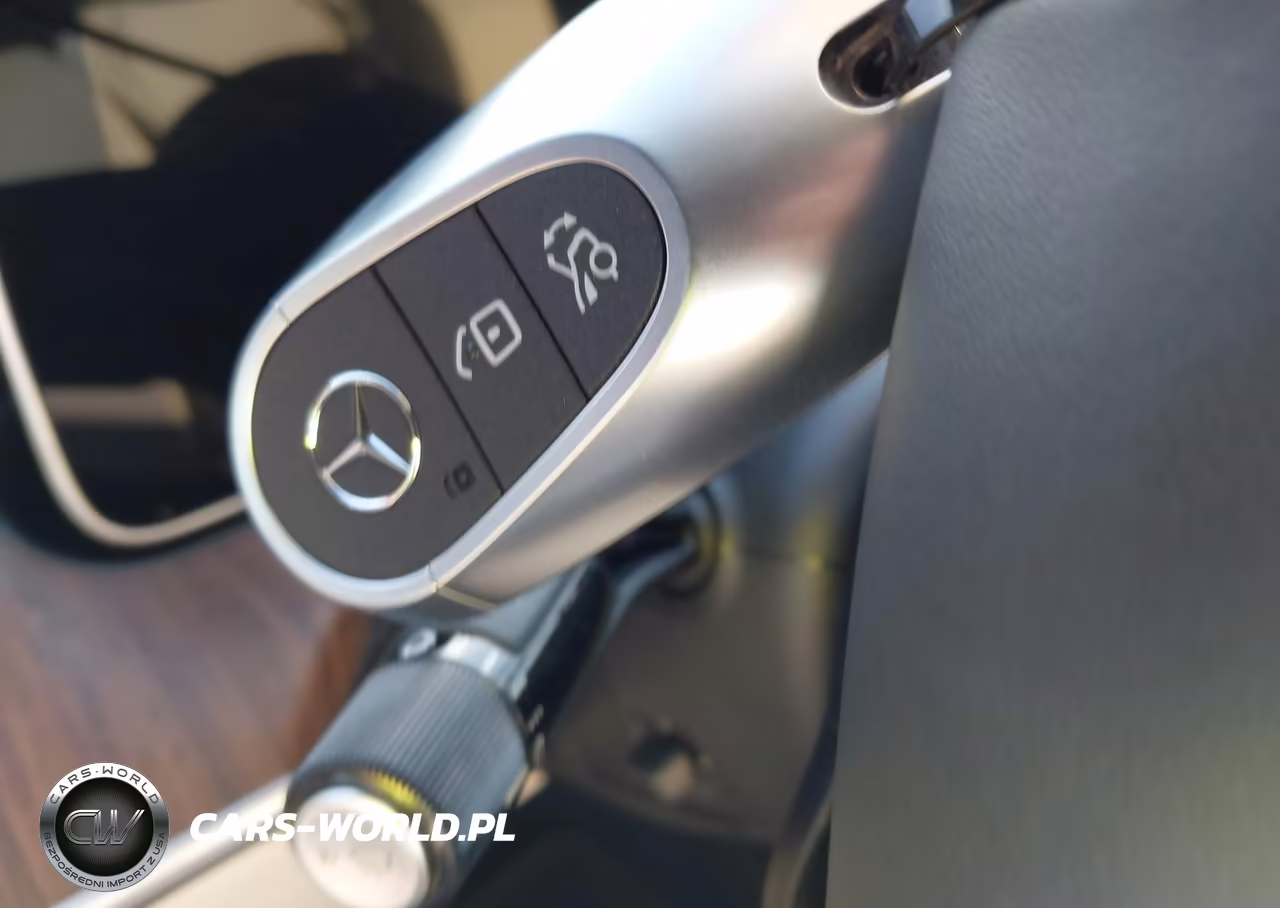 2025 Mercedes-Benz C 300 VIN:W1KAF4GB0SR276054 - 11