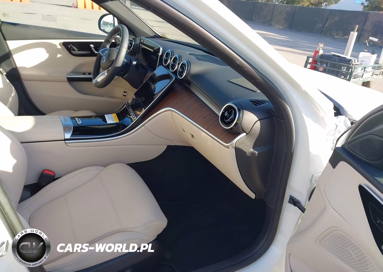 2025 Mercedes-Benz C 300 VIN:W1KAF4GB0SR276054 - 5