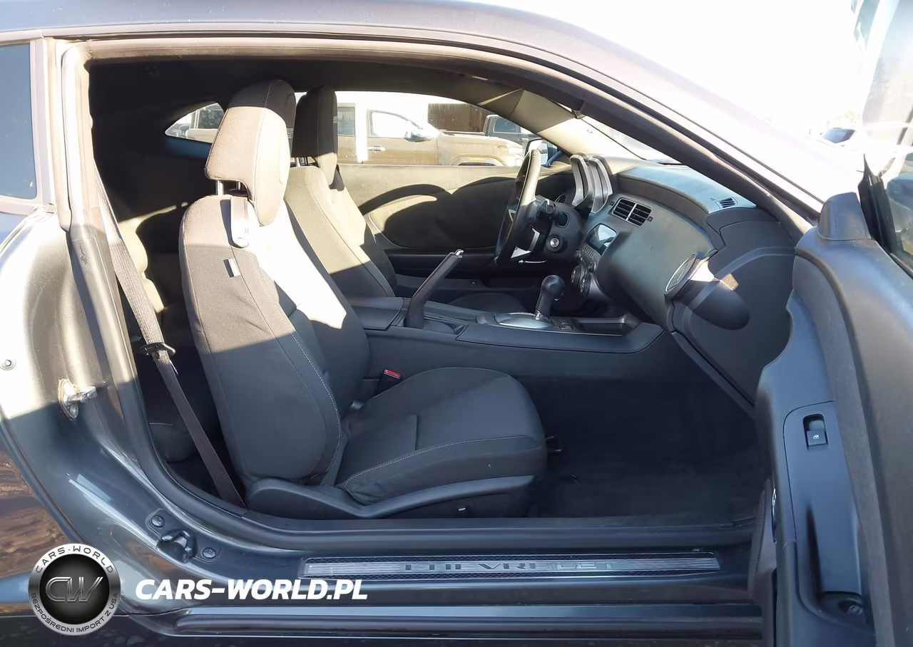 2010 Chevrolet Camaro 1Ss VIN:2G1FJ1EJ4A9194370 - 17
