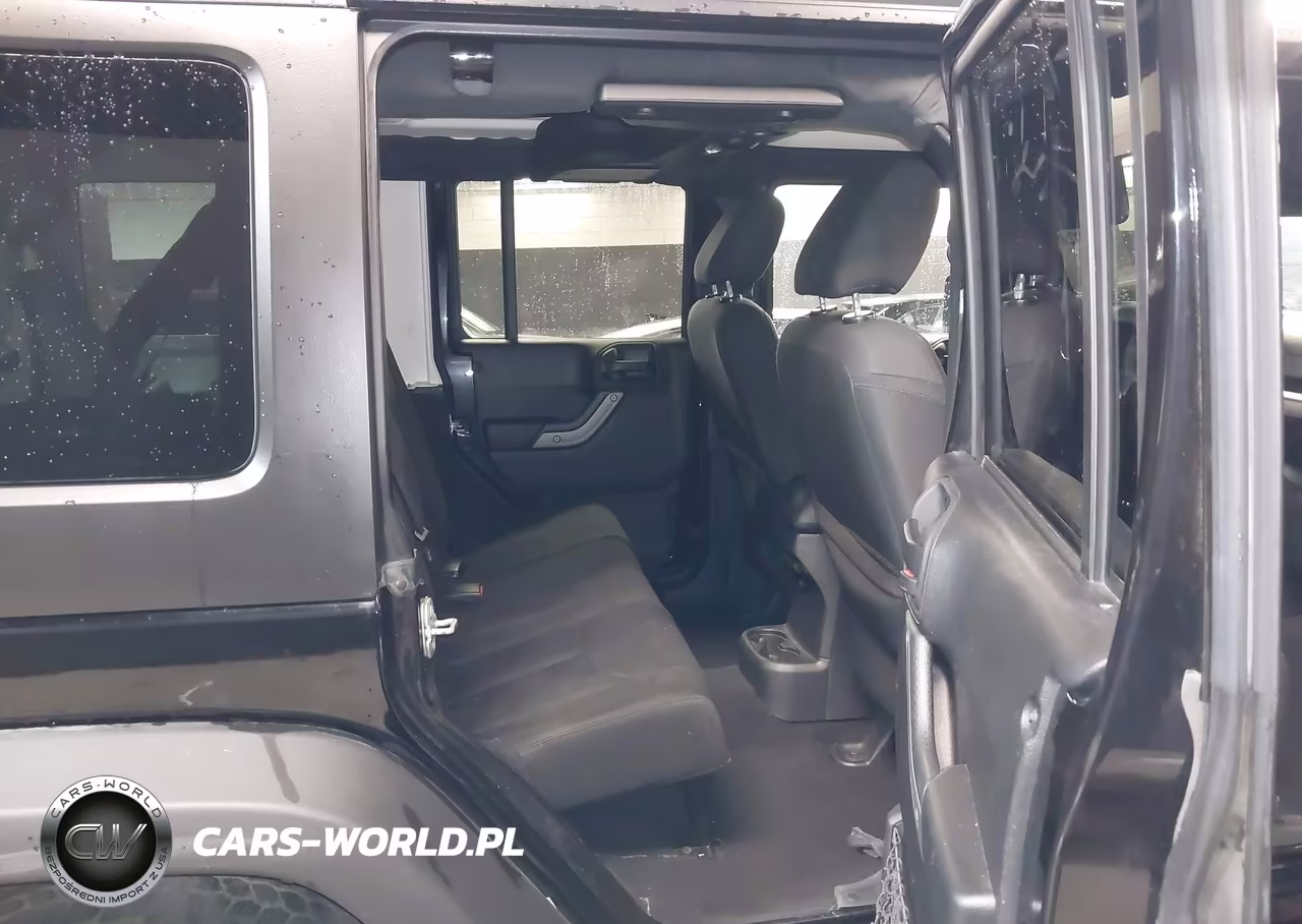 2016 Jeep Wrangler Unlimited Willys Wheeler VIN:1C4BJWDG4GL188157 - 8