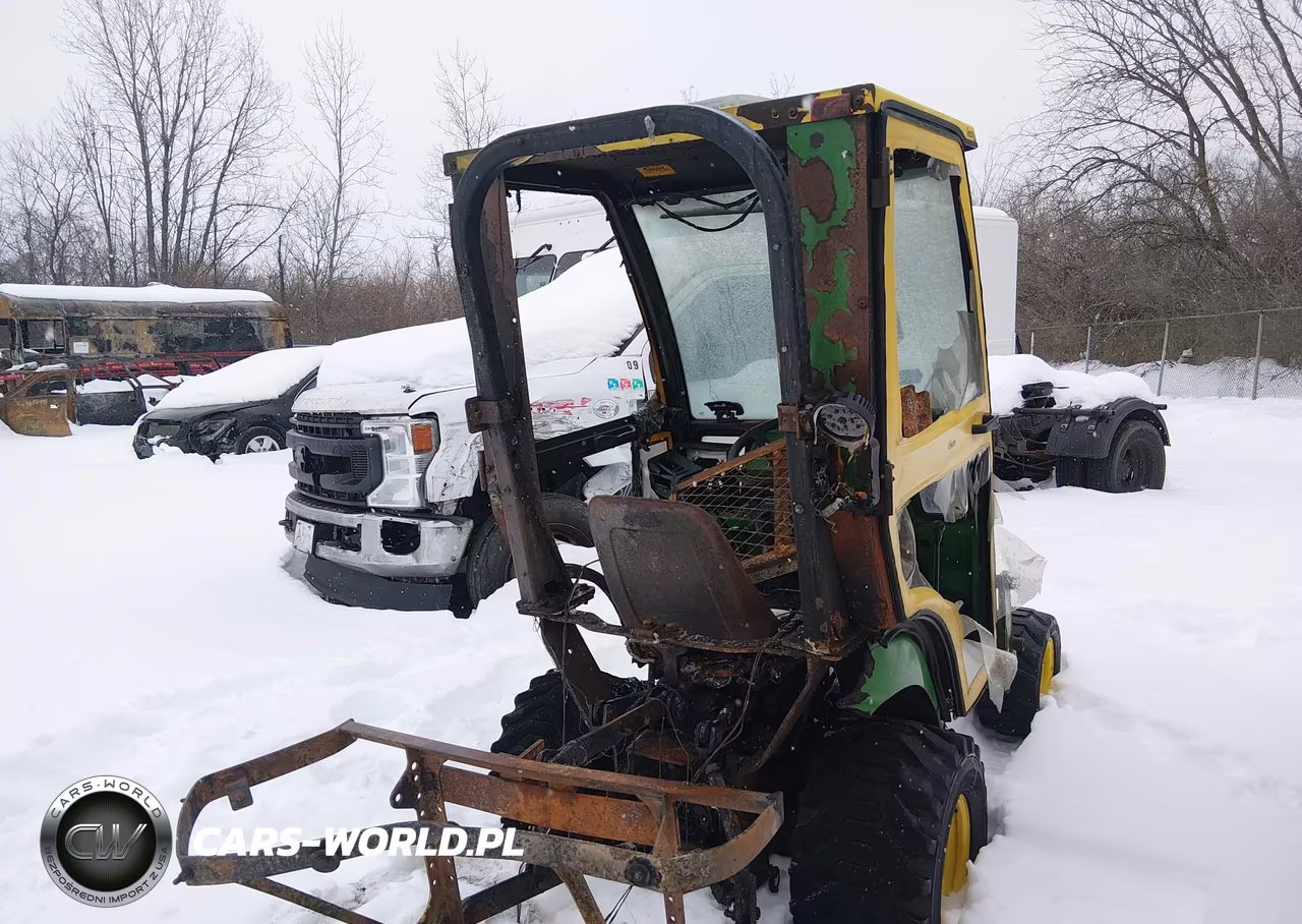 2008 John Deere Tractor VIN:LV2305H422484 - 4
