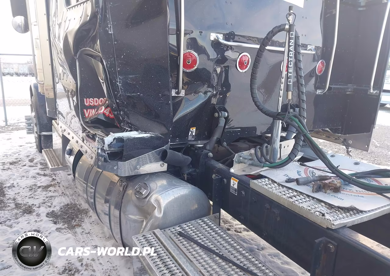 2018 Peterbilt 389 VIN:1XPXD49X1JD433524 - 16