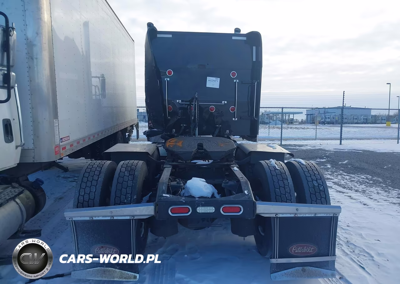 2018 Peterbilt 389 VIN:1XPXD49X1JD433524 - 17
