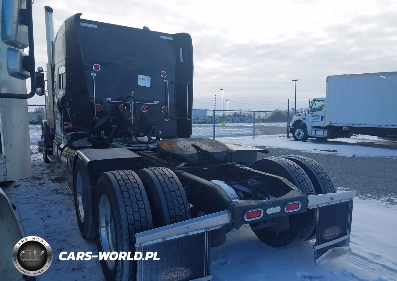 2018 Peterbilt 389 VIN:1XPXD49X1JD433524 - 3