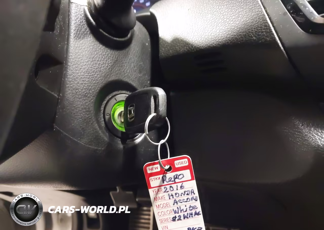 2016 Honda Accord Sport VIN:1HGCR2F56GA046780 - 11