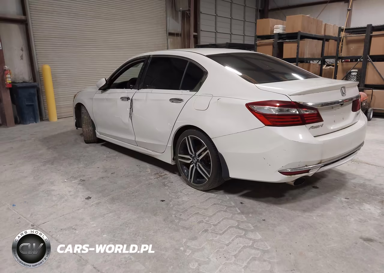 2016 Honda Accord Sport VIN:1HGCR2F56GA046780 - 3