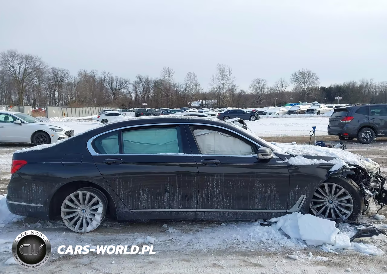 2017 BMW 740I xDrive VIN:WBA7E4C54HGU99125 - 13
