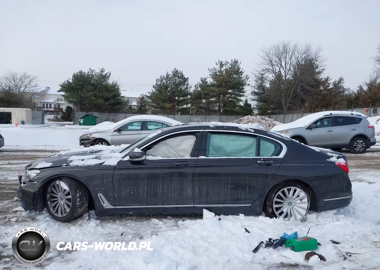 2017 BMW 740I xDrive VIN:WBA7E4C54HGU99125 - 14