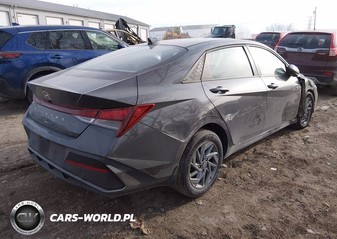 2024 Hyundai Elantra Sel VIN:KMHLM4DG7RU811263 - 4