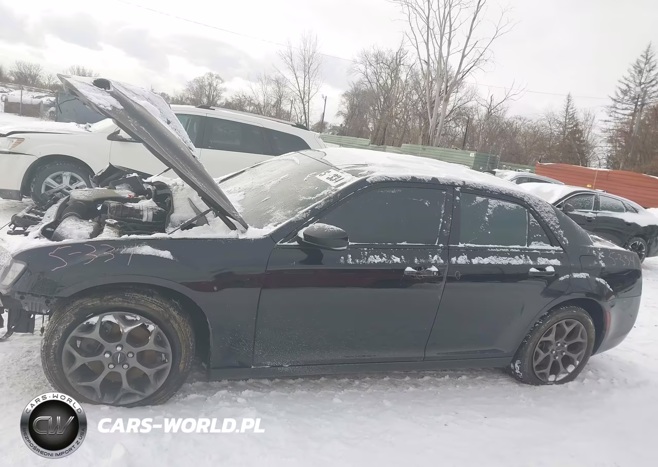 2015 Chrysler 300 300S VIN:2C3CCAGG8FH899499 - 13