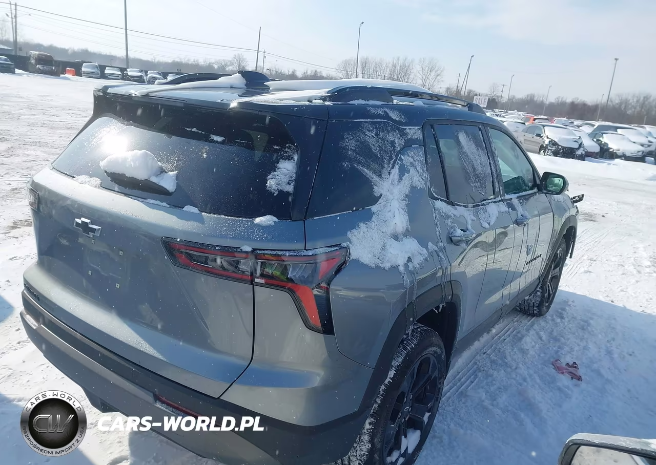 2025 Chevrolet Equinox Lt VIN:3GNAXHEG2SL285690 - 4