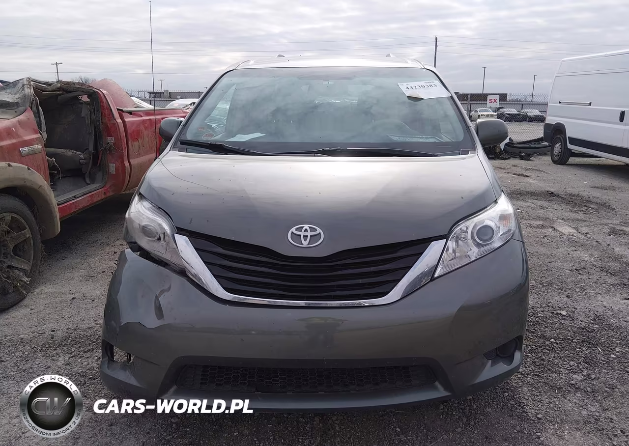 2014 Toyota Sienna Le V6 8 Passenger VIN:5TDKK3DC3ES441232 - 13