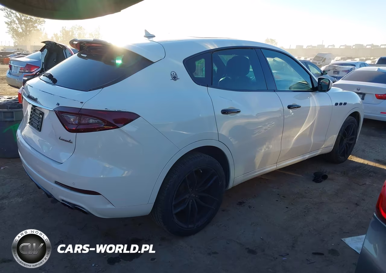 2020 Maserati Levante S VIN:ZN661YUA4LX344742 - 4