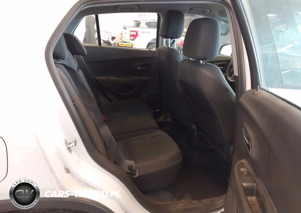 2018 Chevrolet Trax Ls VIN:3GNCJKSB5JL237373 - 8