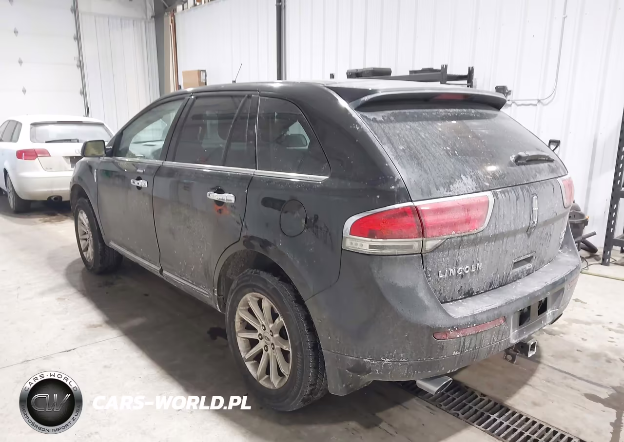 2013 Lincoln Mkx VIN:2LMDJ8JK3DBL15876 - 3