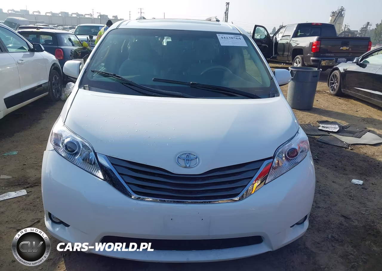 2014 Toyota Sienna Xle V6 8 Passenger VIN:5TDYK3DC4ES522119 - 13