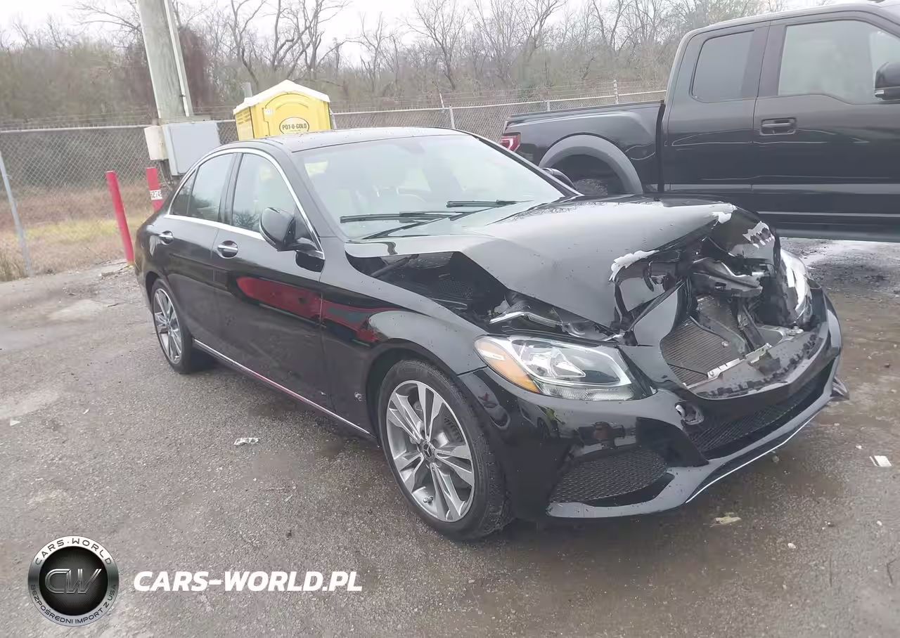 2018 Mercedes-Benz C 300