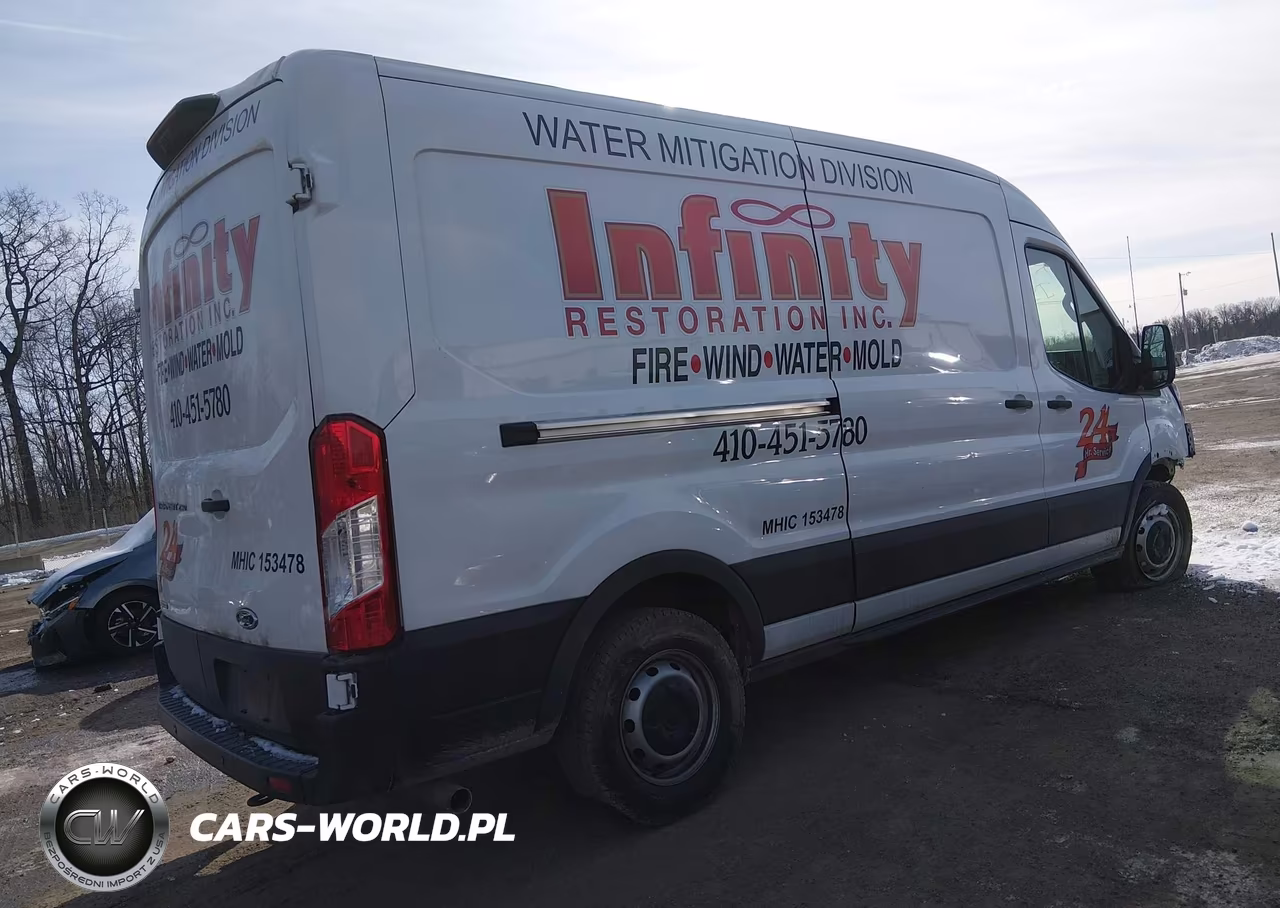2023 Ford Transit-250 VIN:1FTBR1CG3PKB69215 - 4