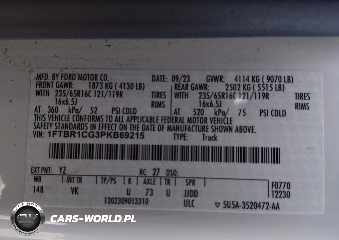 2023 Ford Transit-250 VIN:1FTBR1CG3PKB69215 - 9
