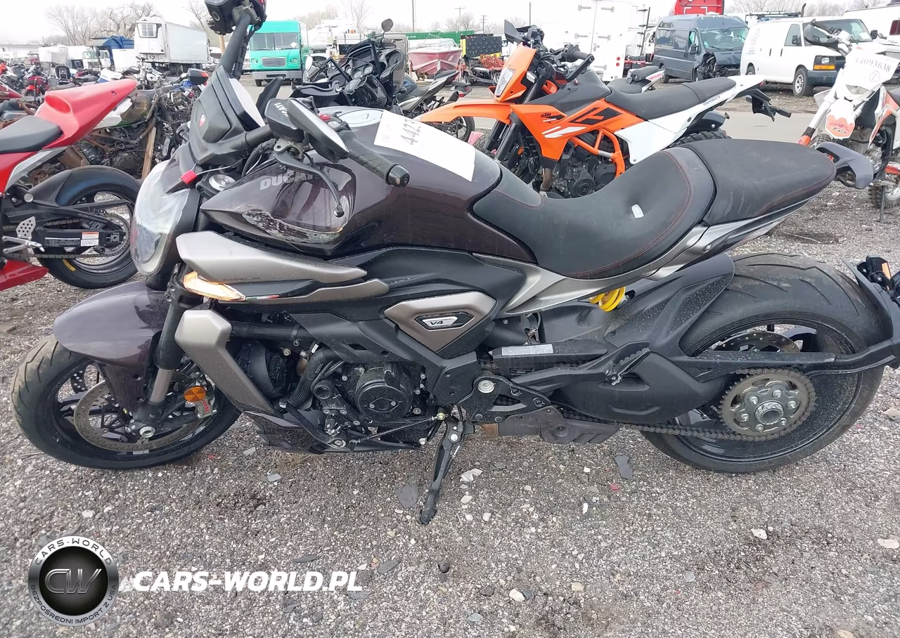 2026 Ducati Xdiavel V4 VIN:ZDMGAV1W0TB002209 - 13