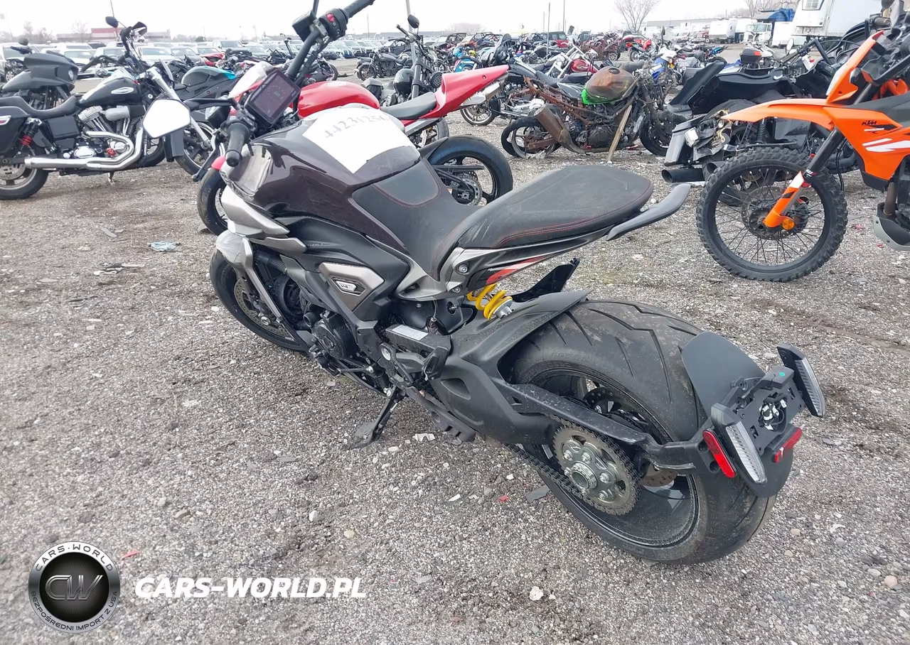 2026 Ducati Xdiavel V4 VIN:ZDMGAV1W0TB002209 - 3