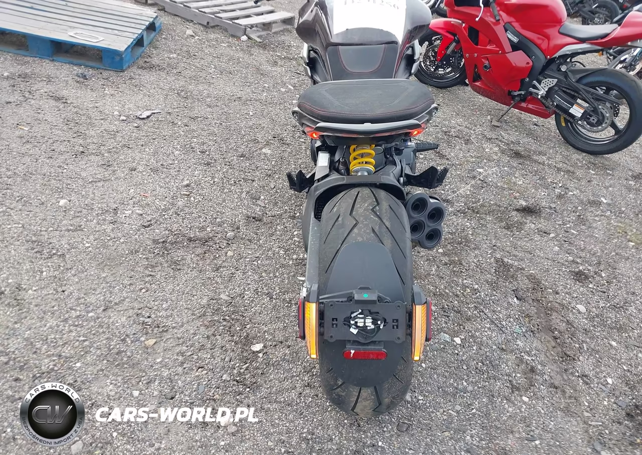 2026 Ducati Xdiavel V4 VIN:ZDMGAV1W0TB002209 - 6