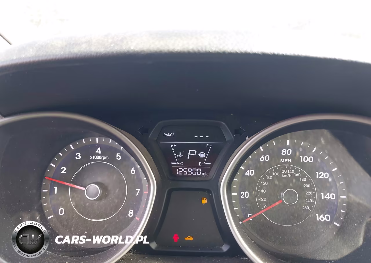 2016 Hyundai Elantra Value Edition VIN:5NPDH4AE4GH797720 - 7