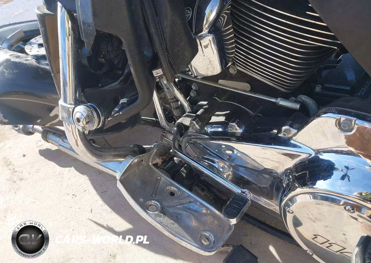 2020 Harley-Davidson Flhtcutg VIN:1HD1MAF15LB855038 - 16