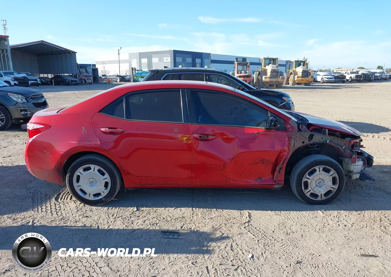 2019 Toyota Corolla Le VIN:5YFBURHE8KP875773 - 13