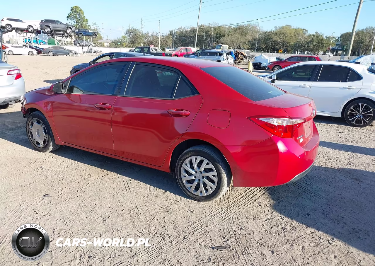 2019 Toyota Corolla Le VIN:5YFBURHE8KP875773 - 3