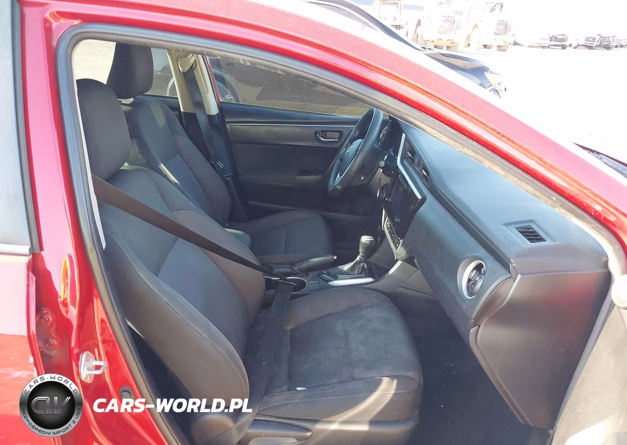 2019 Toyota Corolla Le VIN:5YFBURHE8KP875773 - 5