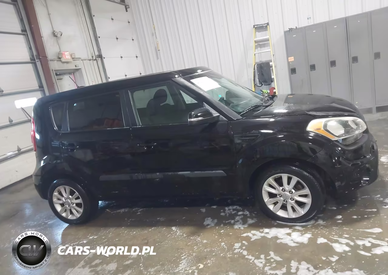 2013 Kia Soul + VIN:KNDJT2A64D7518569 - 13