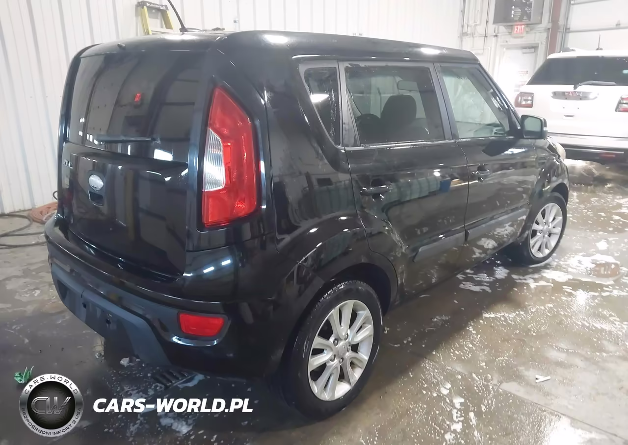 2013 Kia Soul + VIN:KNDJT2A64D7518569 - 4