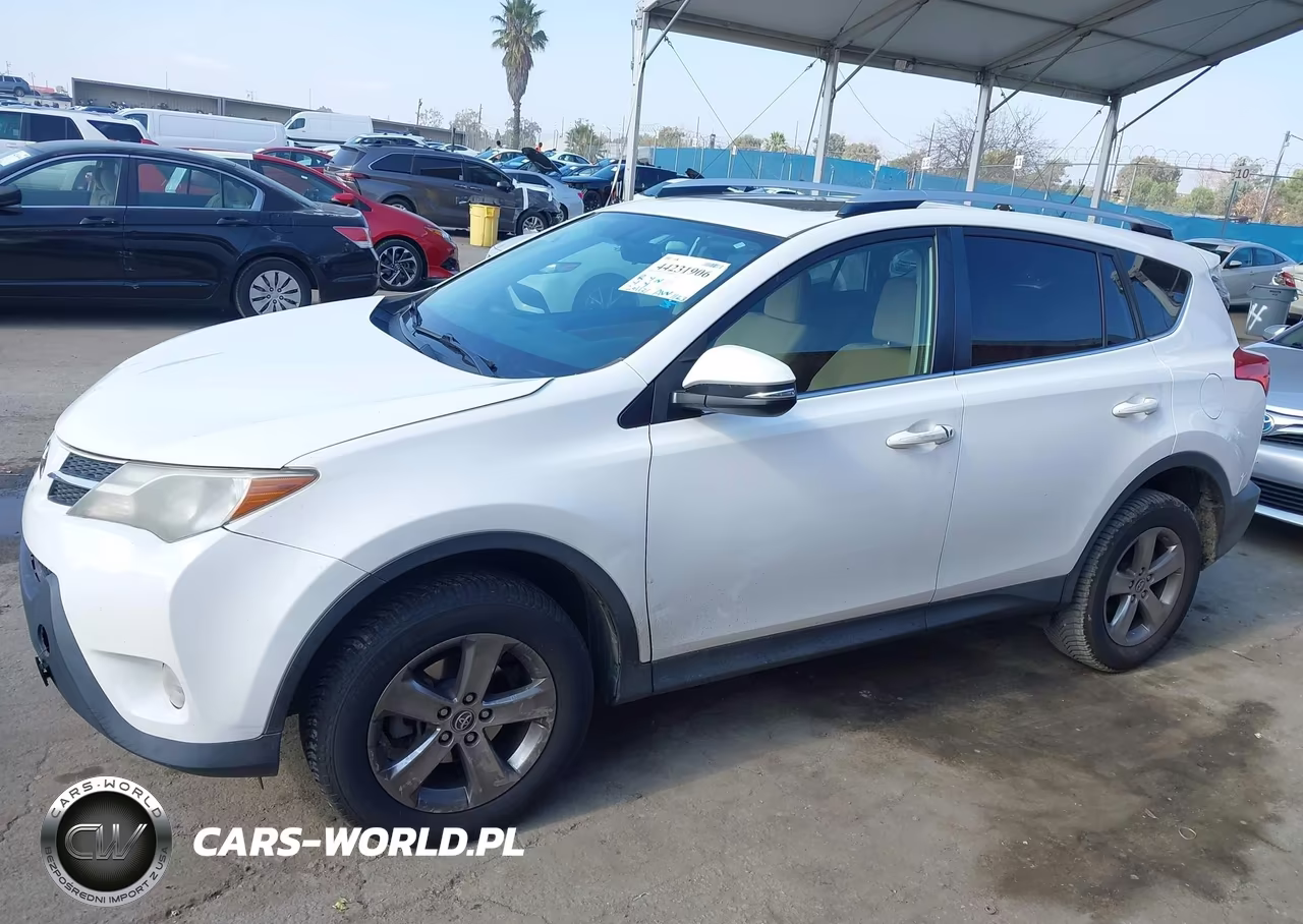 2015 Toyota Rav4 Xle VIN:JTMWFREV4FJ041980 - 14