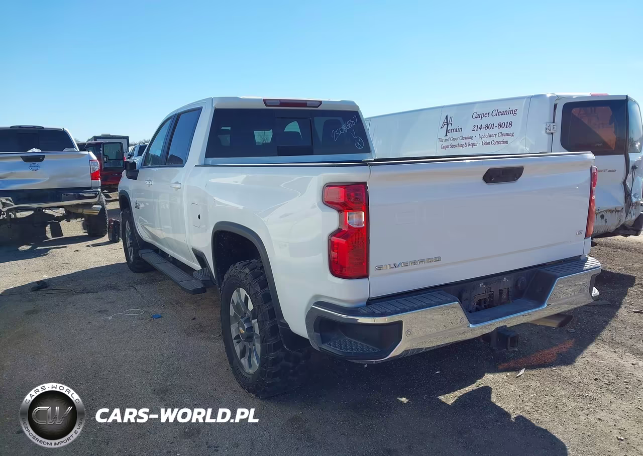 2021 Chevrolet Silverado 2500Hd 4Wd Standard Bed Lt VIN:1GC4YNE7XMF132893 - 3