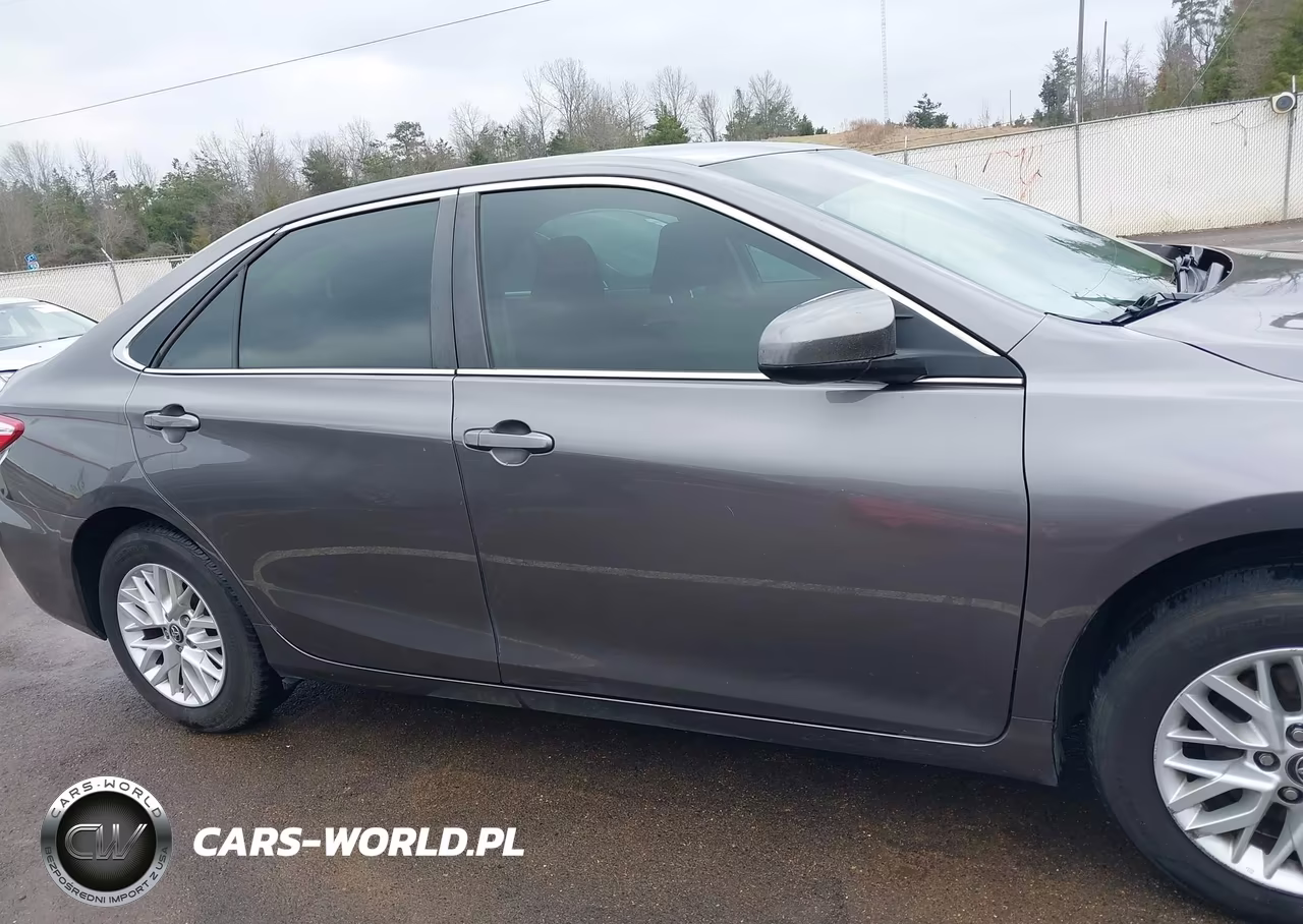 2017 Toyota Camry Le VIN:4T1BF1FK0HU800500 - 14