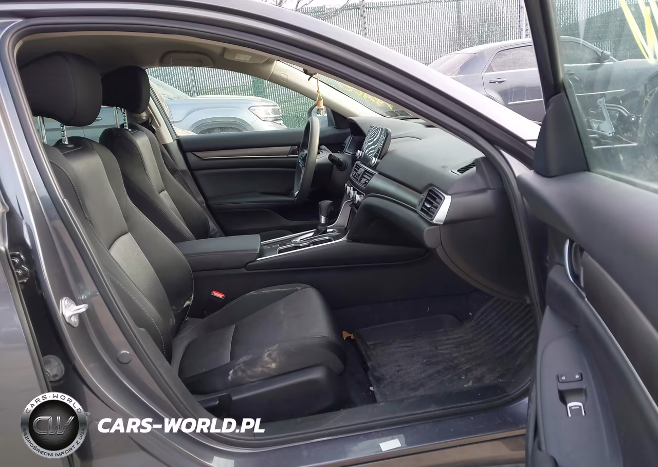 2022 Honda Accord Lx VIN:1HGCV1F19NA053819 - 5