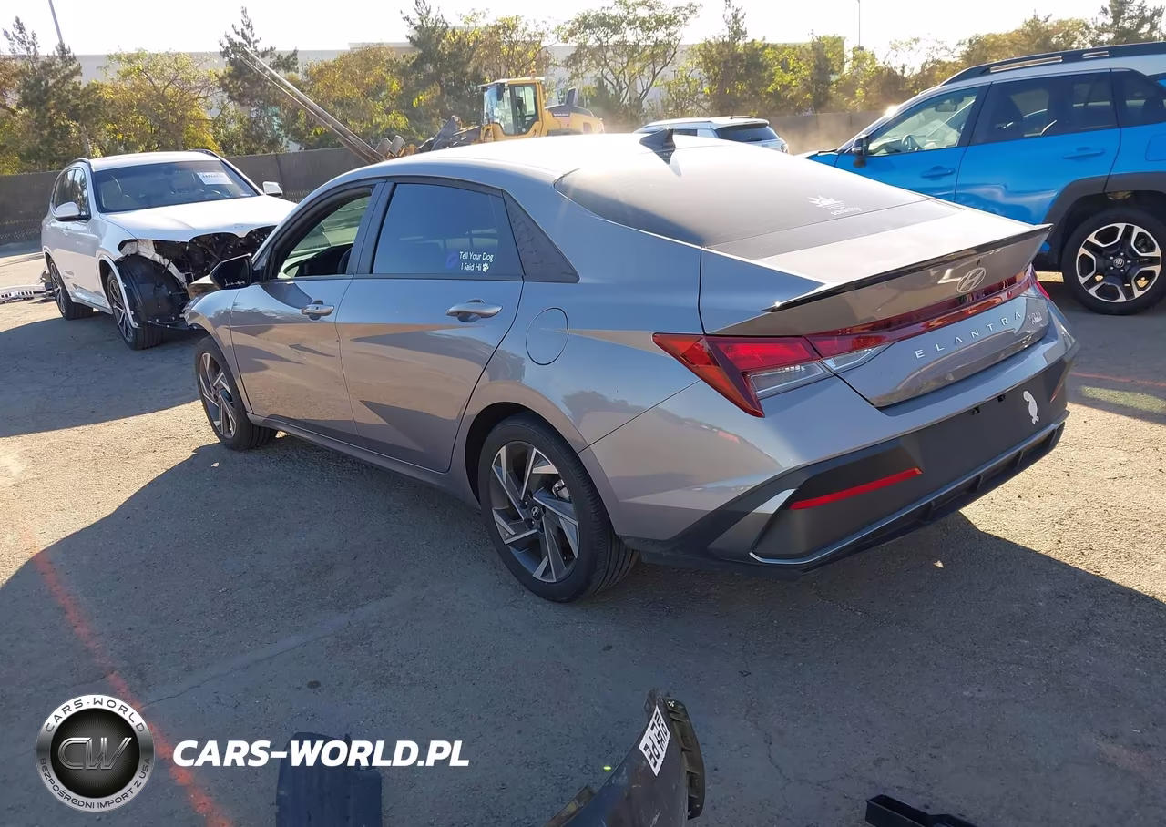 2025 Hyundai Elantra Sel Sport VIN:KMHLM4DGXSU910360 - 3