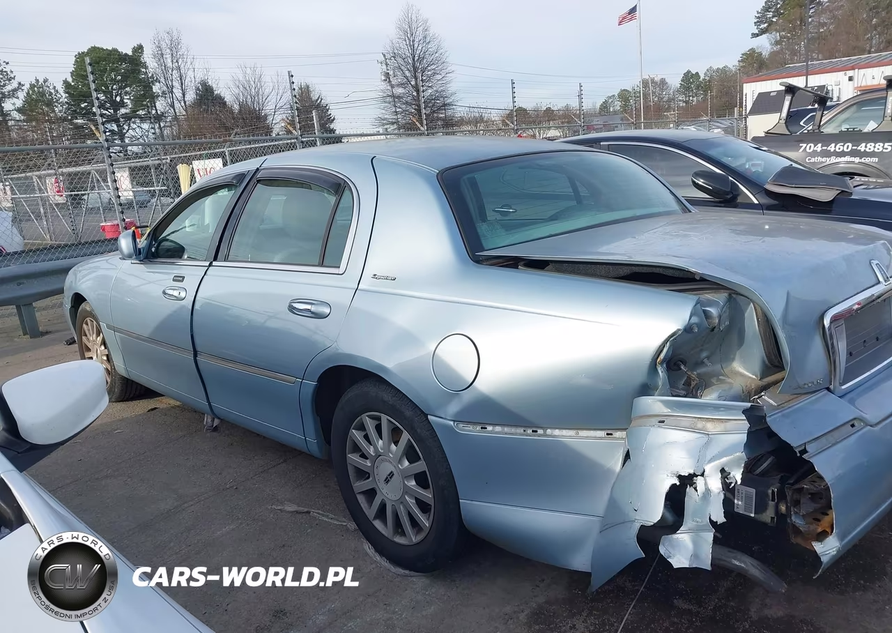 2006 Lincoln Town Car Signature VIN:1LNHM81W96Y601602 - 14