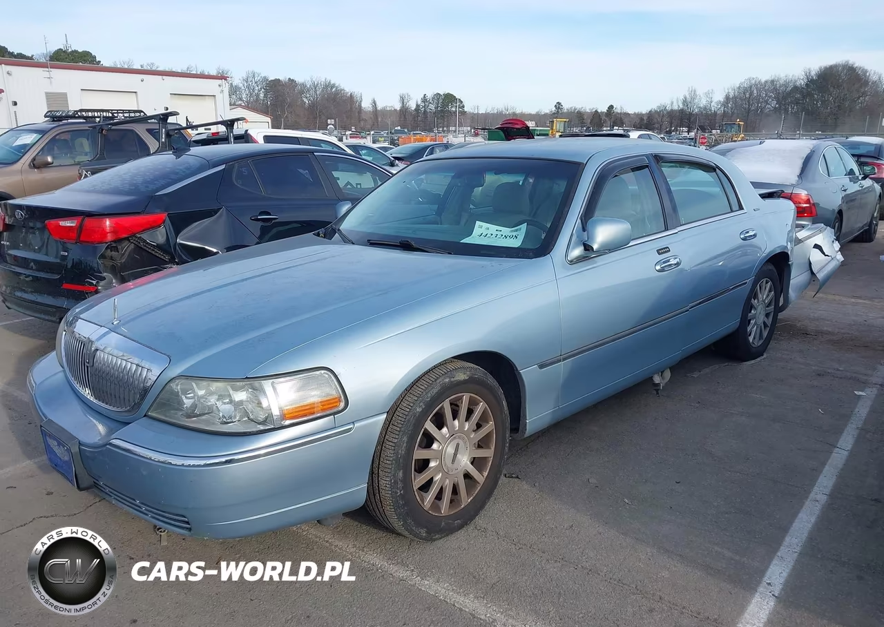 2006 Lincoln Town Car Signature VIN:1LNHM81W96Y601602 - 2
