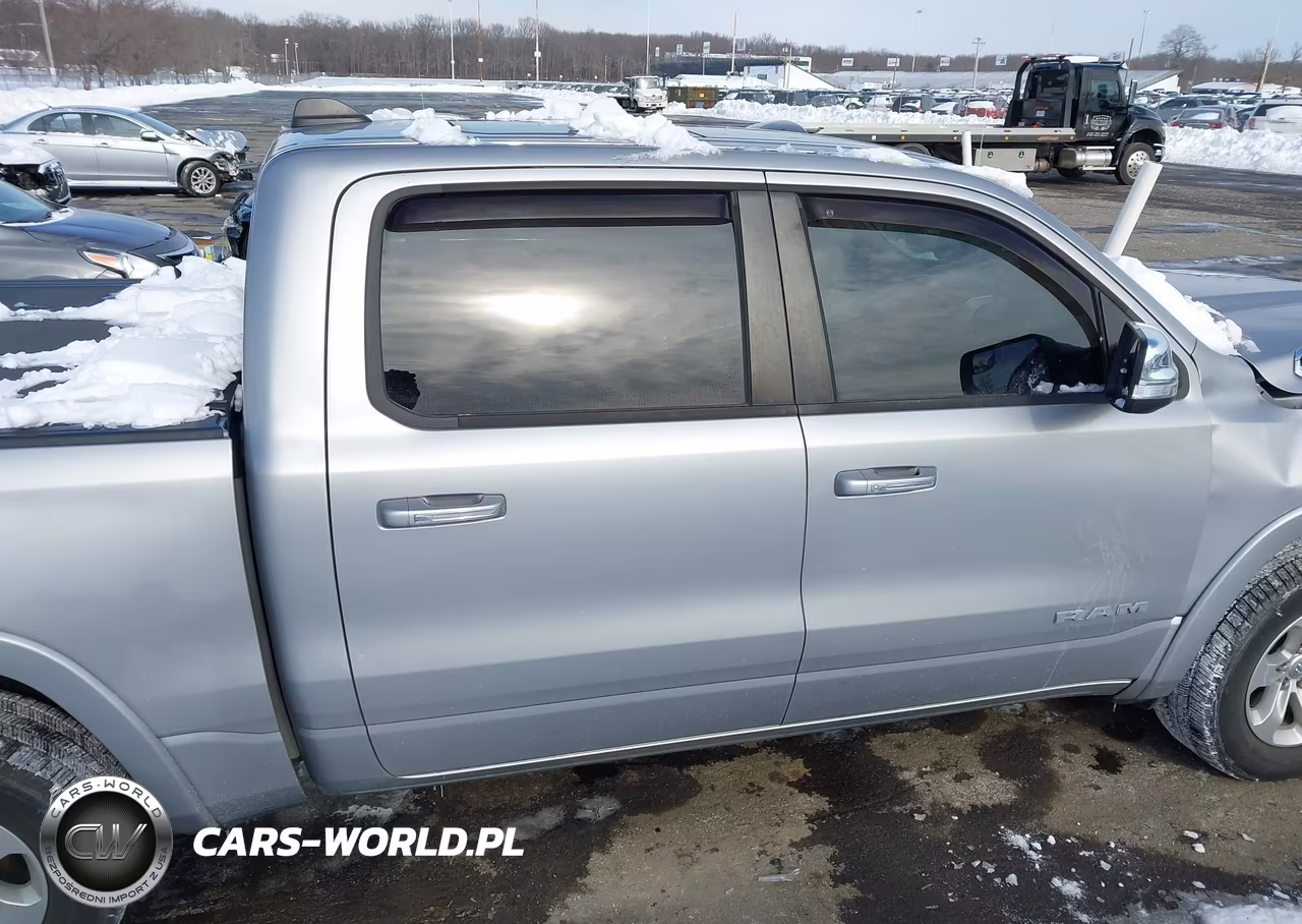 2021 Ram 1500 Laramie VIN:1C6SRFJT7MN751963 - 13