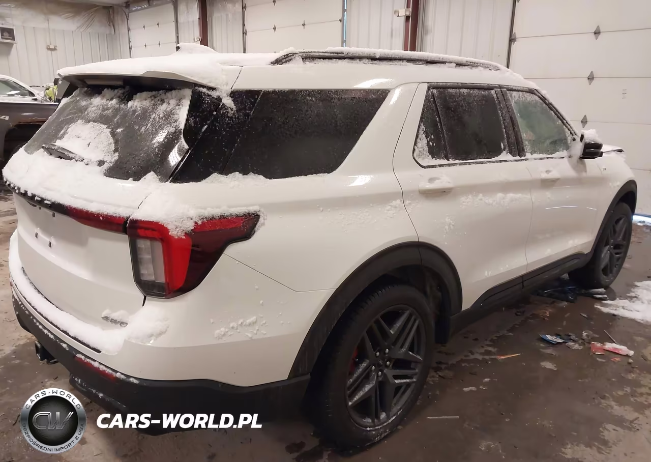 2025 Ford Explorer St-Line VIN:1FMUK8KHXSGD03175 - 4
