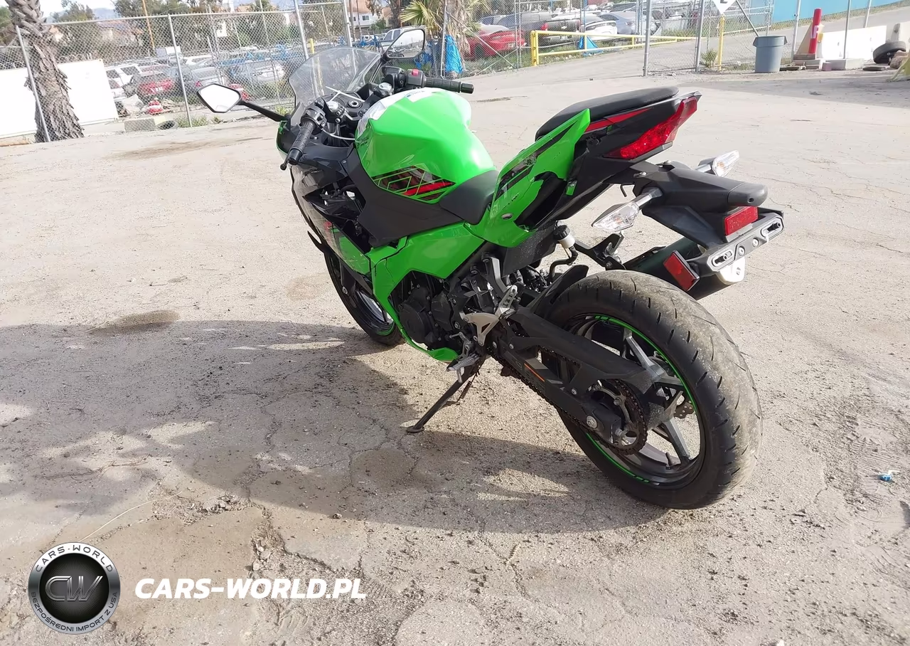 2023 Kawasaki Ex400 VIN:JKAEXKH11PDAM5507 - 3
